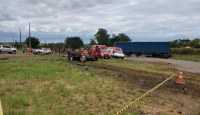 Tragédia: Acidente entre carreta e carro deixa cinco mortos e um ferido - Divulgação