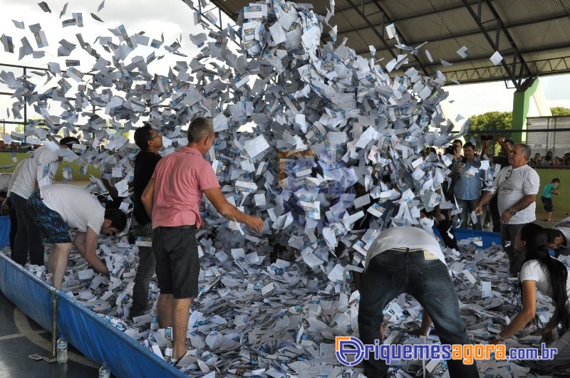 Consumidores ganham carros e motocicletas no Natal da Sorte