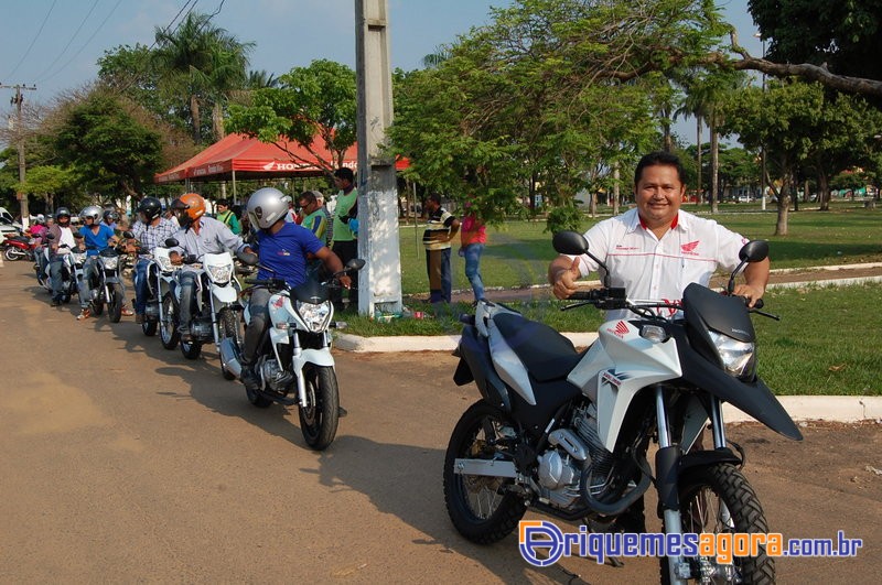 Escola de pilotagem de motos honda #7