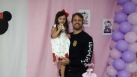 Menina que sonha ser 'gerente de policiais' ganha visita surpresa de delegado no aniversário 5 anos - Foto: Arquivo pessoal