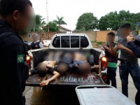BURITIS-Suspeitos são levados ao hospital na caçamba de viatura após troca de tiros - Foto: Reprodução Whatsapp