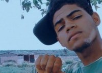 Rapaz de 20 anos é assa@1sinado no meio da rua neste domingo - Foto: Reprodução