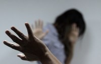 Homem agride esposa em bar e foge com bebê de 2 meses durante a noite de domingo - Foto: Arquivo EBC