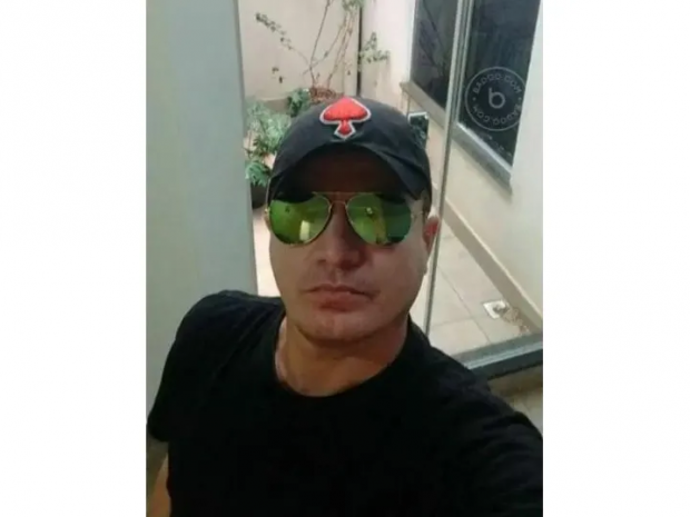 Jairo Ricardo faleceu após ser alvejado a tiros, enquanto amigo foi executado na mesma ocorrência. (Foto: Reprodução)