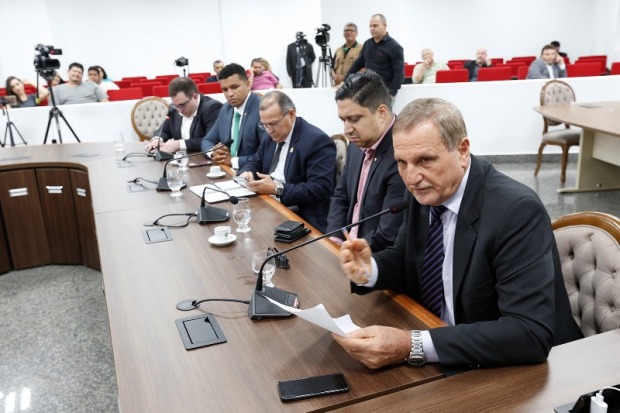 Parlamentar pede a Arom que defenda os municípios (Foto: José Hilde-Decom-ALE/RO)