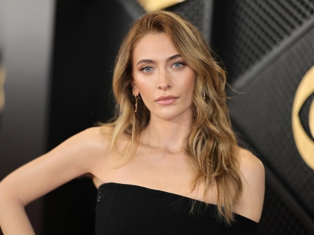 Paris Jackson, de 26 anos, fez um longo desabafo nas redes sociais, e comemorou os 5 anos de sobriedade (Foto: Paris Jackson • Neilson Barnard/Getty Image)