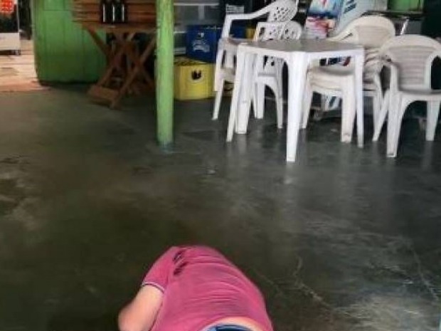 Comerciante de 65 anos é as@1a@sinado a fac@das; autor foi preso, confessou, mas não revelou motivo
