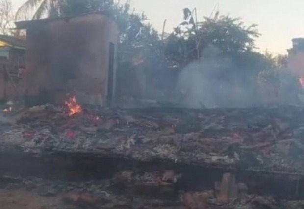 Três corpos carbonizados são encontrados em sítio de vereador em RO