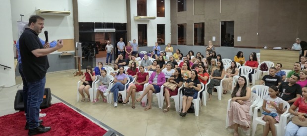 Presidente da Alero participa da abertura do curso de Libras em Ariquemes e destaca importância