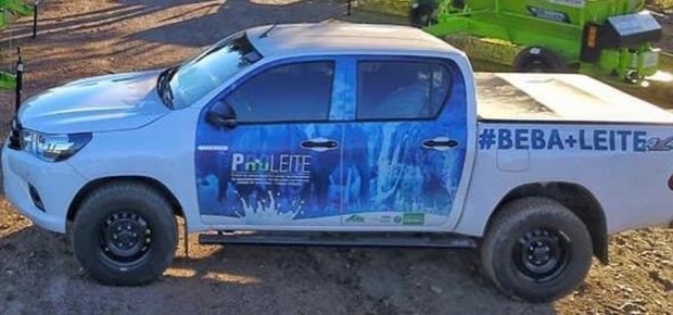 Carro da Emater foi roubado em Rondônia (Foto: Reprodução/Redes Sociais)