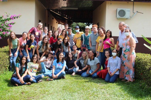 Deputado participou de reunião com Protetores de Animais (Foto: Assessoria)