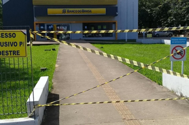 Agência do BB em Ariquemes é interditada após funcionário testar positivo para o novo coronavírus (Foto: Luiz Martins/Rede Amazônica)