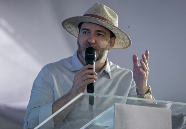 Deputado Alex Redano destaca importância da Agroshow 2025 e parceria com a Elero para o desenvolvime