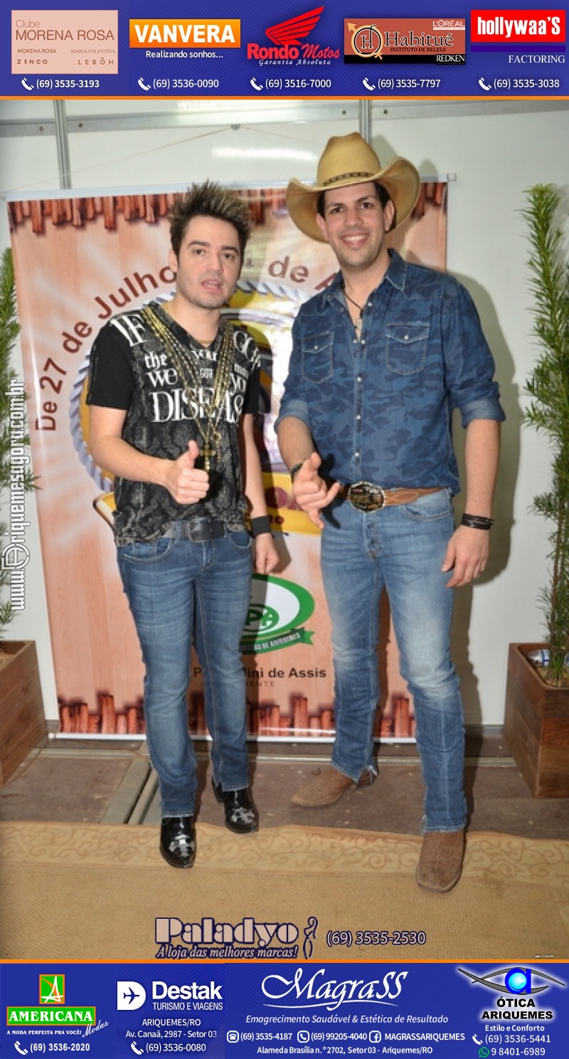 VAMOS LEMBRAR da EXPOARI 2013 - Show com Fernando & Sorocaba, V8 na APA & Galera & Camarim