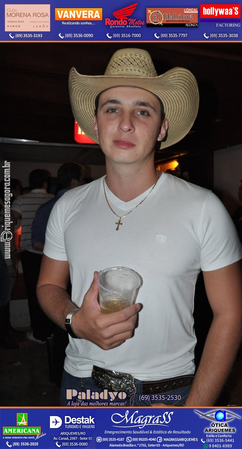 VAMOS LEMBRAR Cowboy Eletrônico 2013 na V8