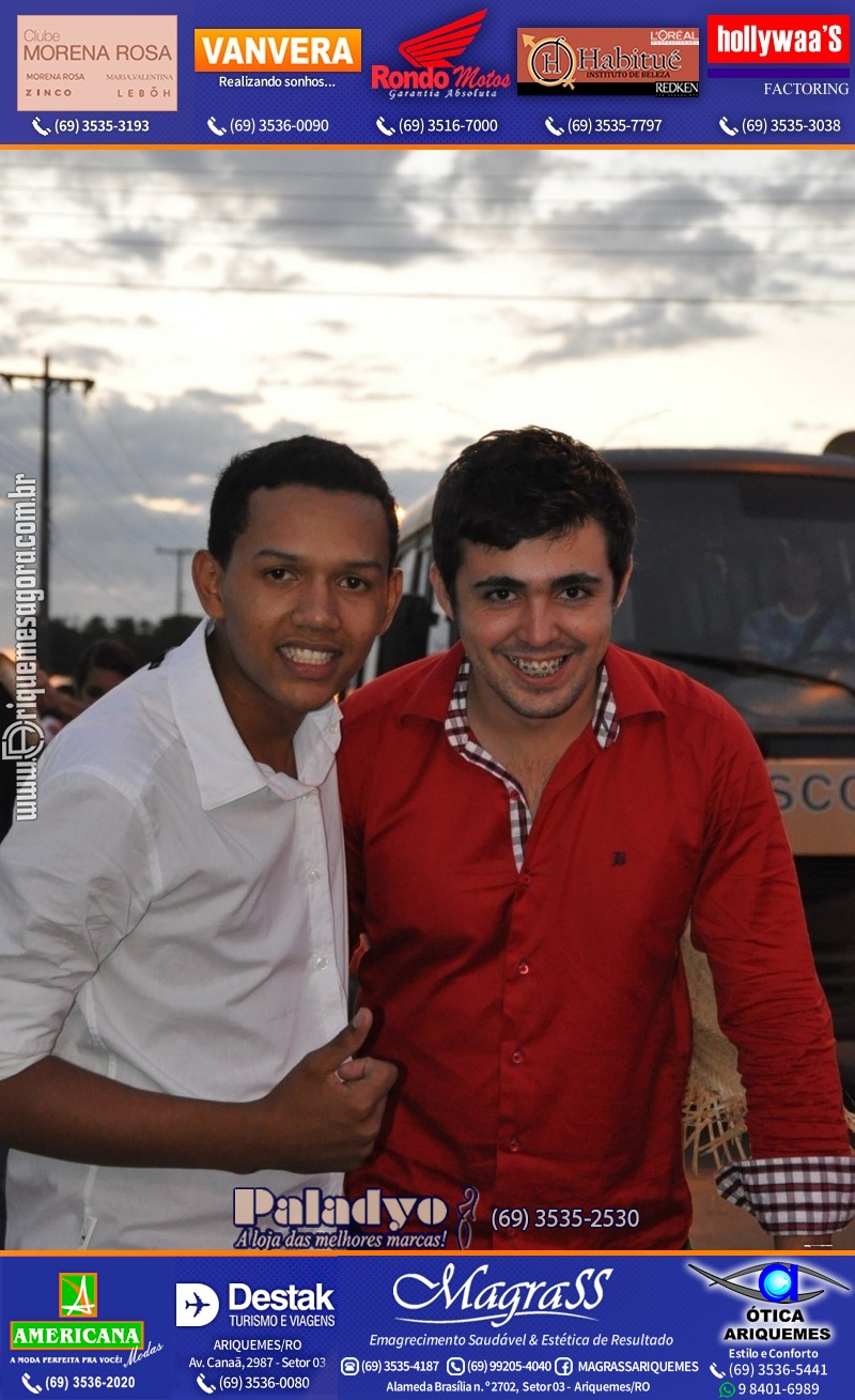 VAMOS LEMBRAR Cowboy Eletrônico 2013 na V8