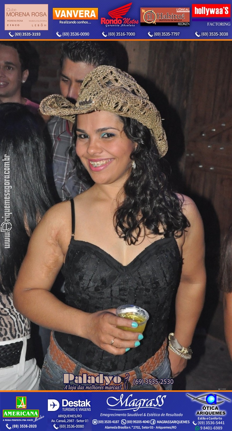 VAMOS LEMBRAR Cowboy Eletrônico 2012 na V8 Ariquemes