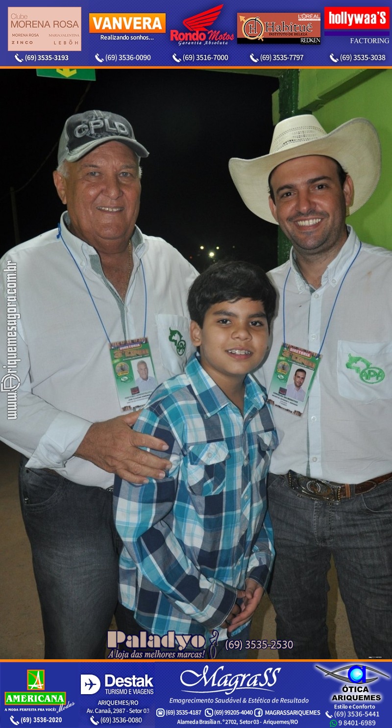 VAMOS LEMBRAR – EXPOARI 2014 – Camarotes & Galera & V8 na APA
