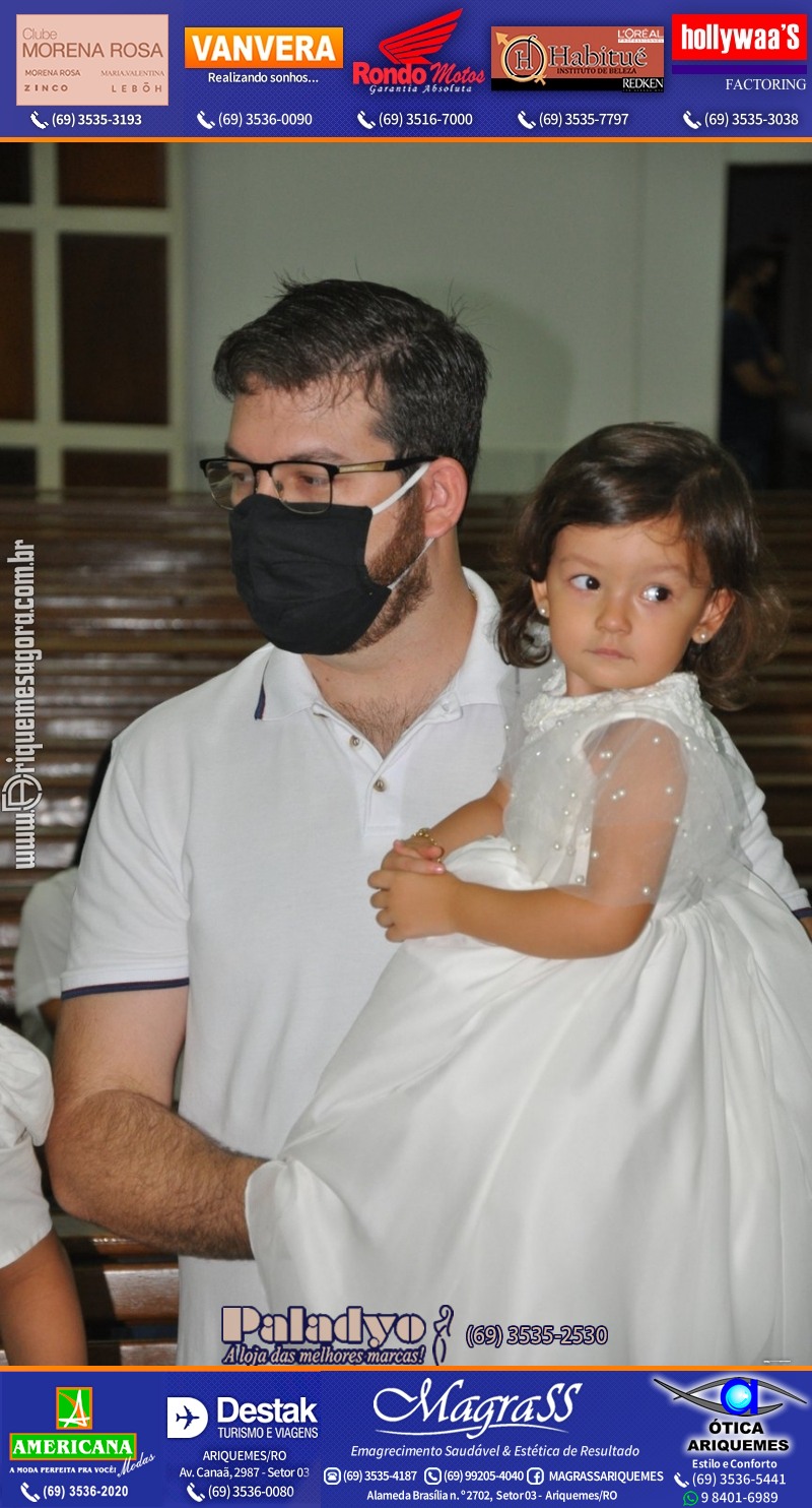 Batizado de Helena Kubotani Macedo na Paróquia São Francisco de Assis em Ariquemes