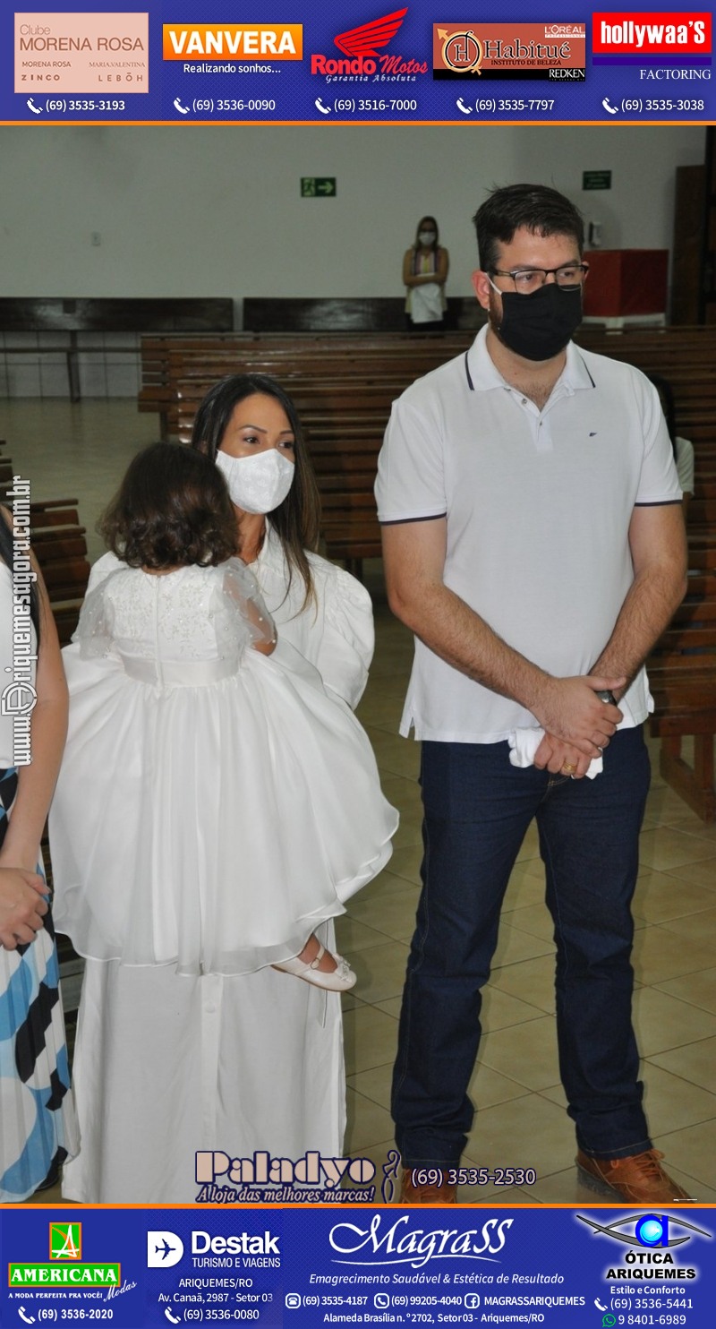 Batizado de Helena Kubotani Macedo na Paróquia São Francisco de Assis em Ariquemes