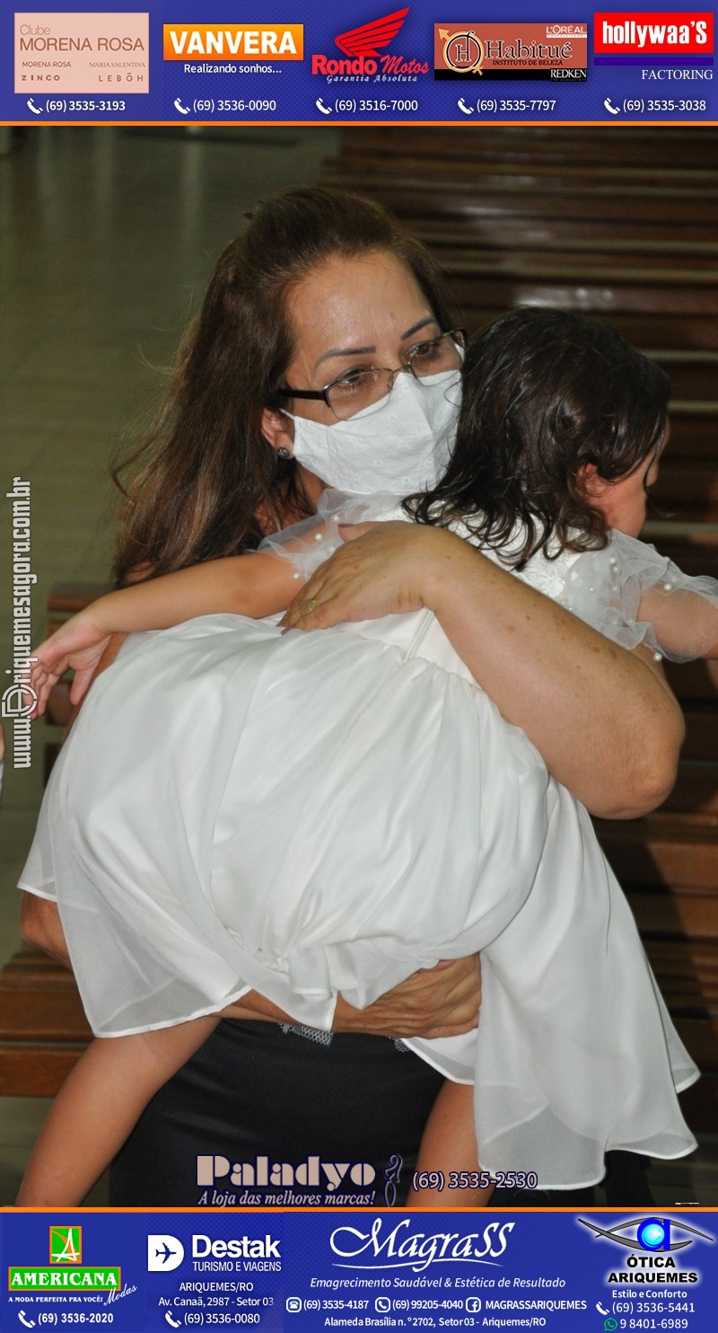 Batizado de Helena Kubotani Macedo na Paróquia São Francisco de Assis em Ariquemes
