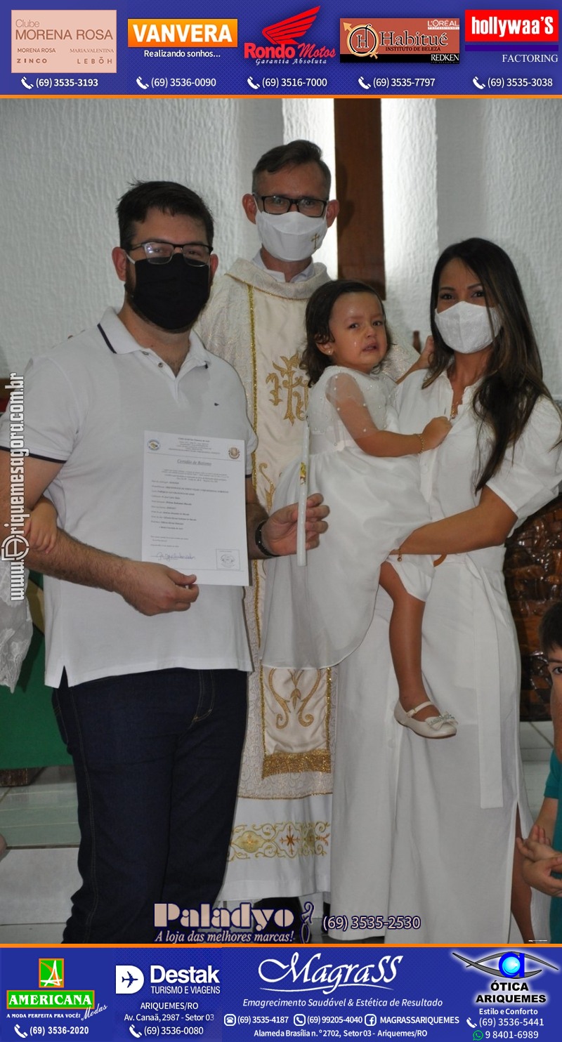 Batizado de Helena Kubotani Macedo na Paróquia São Francisco de Assis em Ariquemes