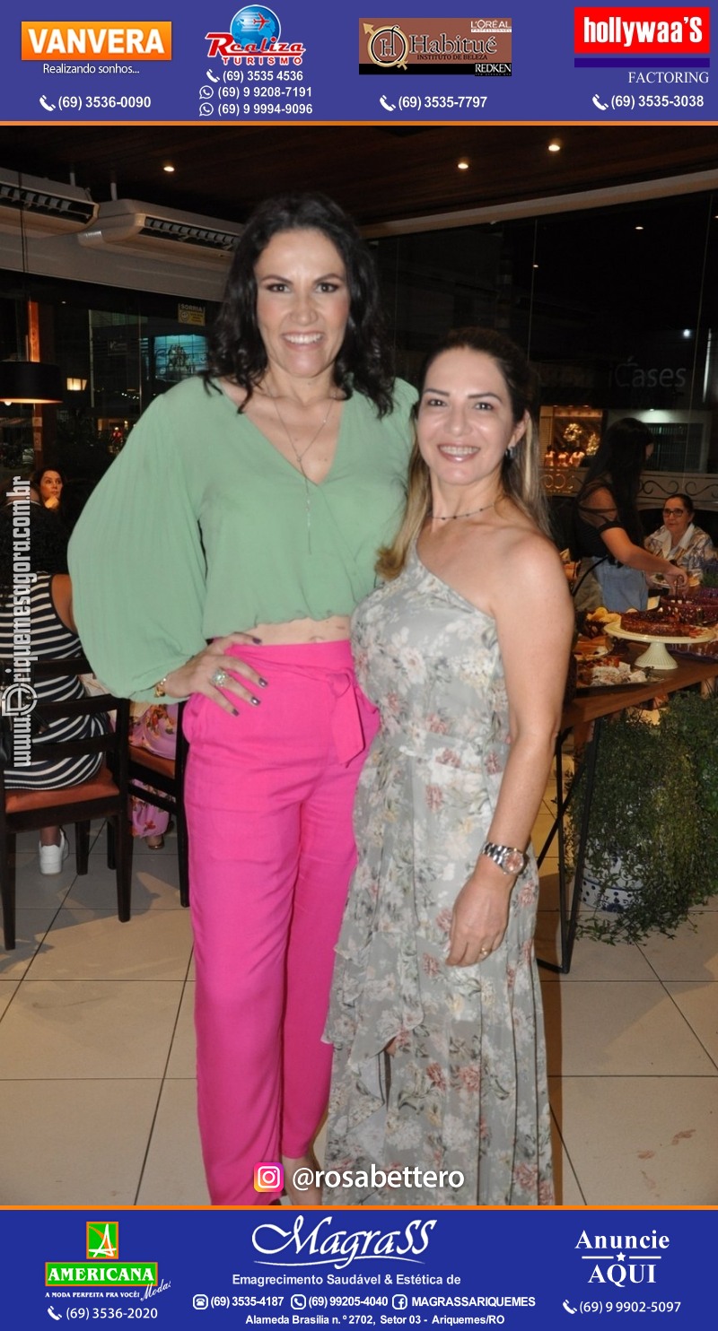 Aniversário Débora Anjos na Garapeira Gastronomia Ariquemes