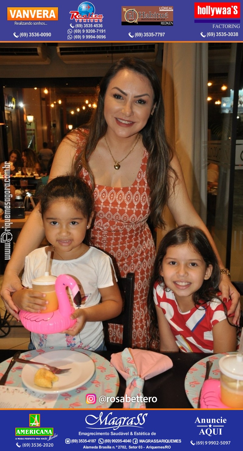 Aniversário Débora Anjos na Garapeira Gastronomia Ariquemes