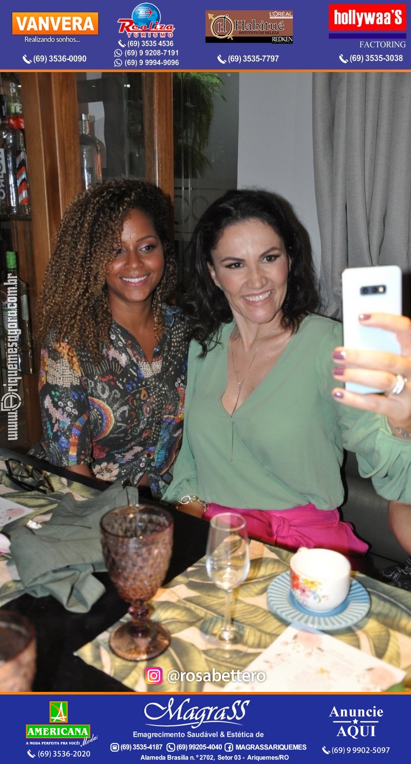 Aniversário Débora Anjos na Garapeira Gastronomia Ariquemes