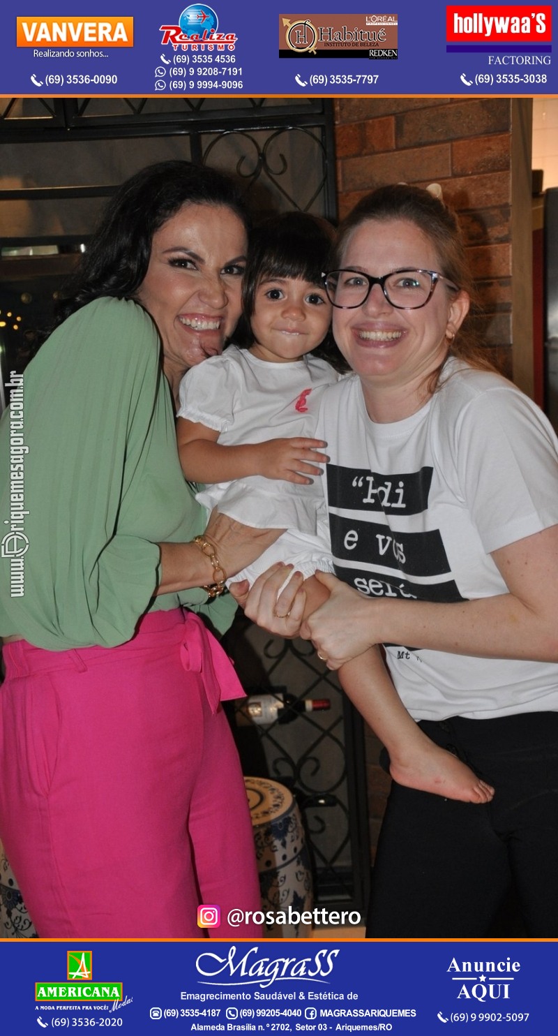 Aniversário Débora Anjos na Garapeira Gastronomia Ariquemes