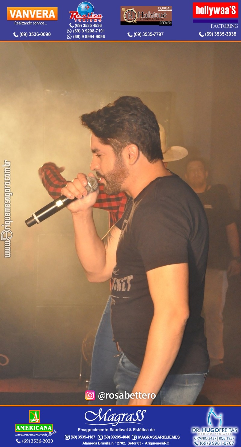 Show com Antony & Gabriel em Ariquemes da Konoha Produções