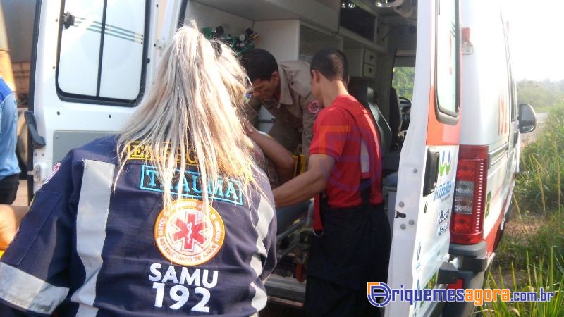 ACIDENTE NA BR-364 – Condutor tentou ultrapassagem e saiu da pista