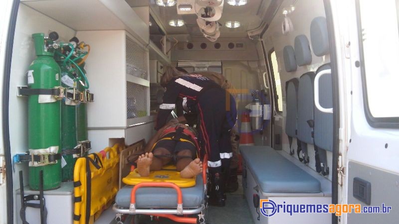 ACIDENTE NA BR-364 – Condutor tentou ultrapassagem e saiu da pista
