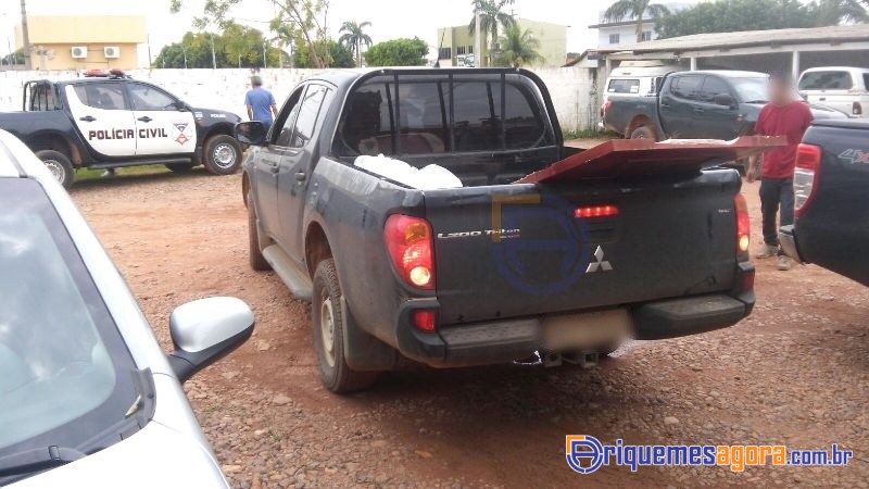 Polícia apreende portas 'recheadas' com pasta base de cocaína em Ariquemes