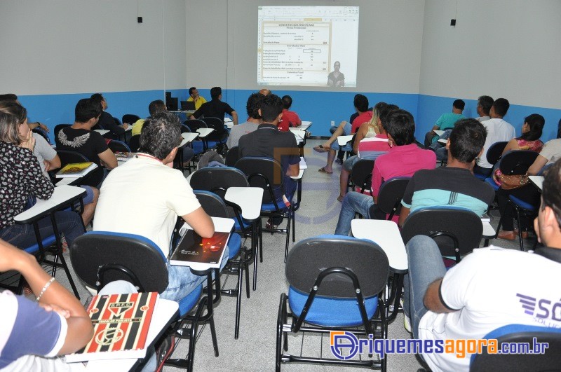 Unopar Ariquemes realiza aula inaugural dos Cursos de Engenharia e Enfermagem