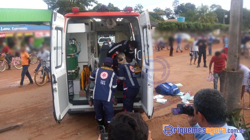 Gêmeas de 2 anos são atropeladas por trator quando voltavam de creche