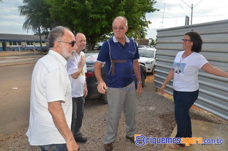 Dom Roque Paloschi visita construção do Santuário de São Peregrino