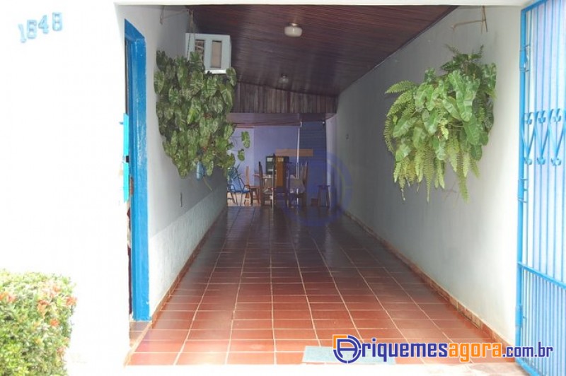 VENDO CASA na segunda rua residencial do setor 02, pronta para financiamento-FOTOS