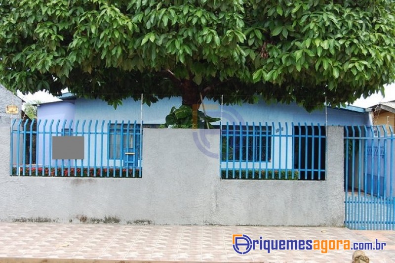 VENDO CASA na segunda rua residencial do setor 02, pronta para financiamento-FOTOS