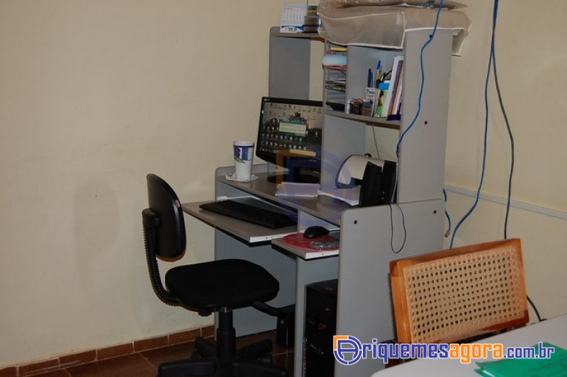 VENDO CASA na segunda rua residencial do setor 02, pronta para financiamento-FOTOS