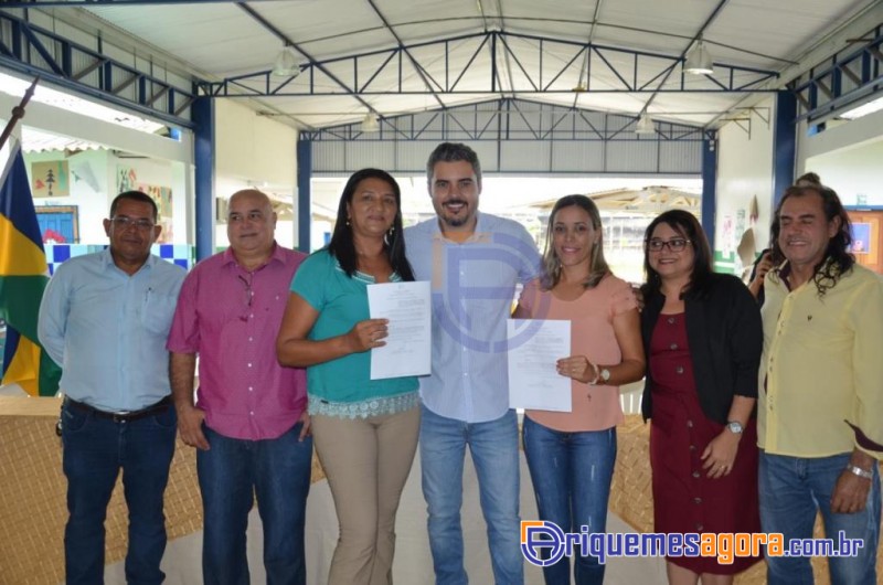 Prefeitura empossa os diretores das 26 escolas municipais de Ariquemes