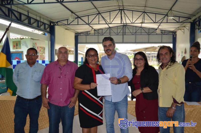 Prefeitura empossa os diretores das 26 escolas municipais de Ariquemes