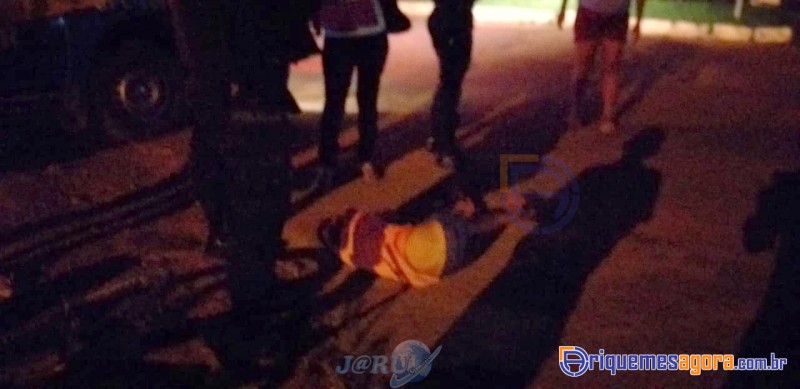 Criança é encontrada caída na calçada em coma alcoólico