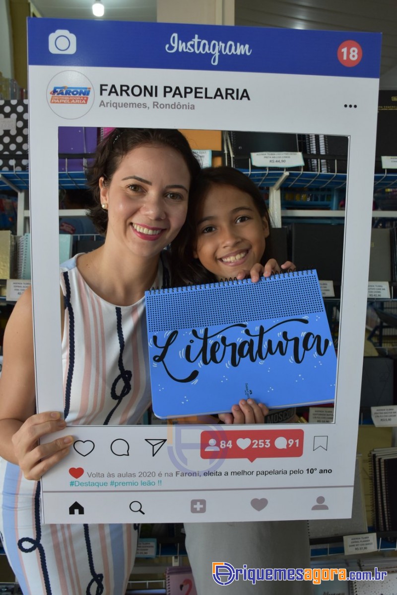 Faroni Dist. e Papelaria lança o “CADERNO INTELIGENTE” em Ariquemes, Continua amanhã dia 16-FOTOS