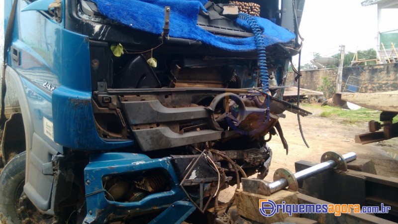 Servidor do Min.Trabalho morre em grave acidente envolvendo caminhão e carro na BR-364-VÍDEO