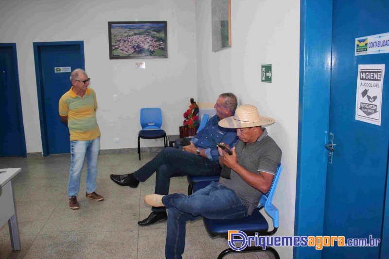 Deputado Adelino Follador cumpre agenda em Nova União