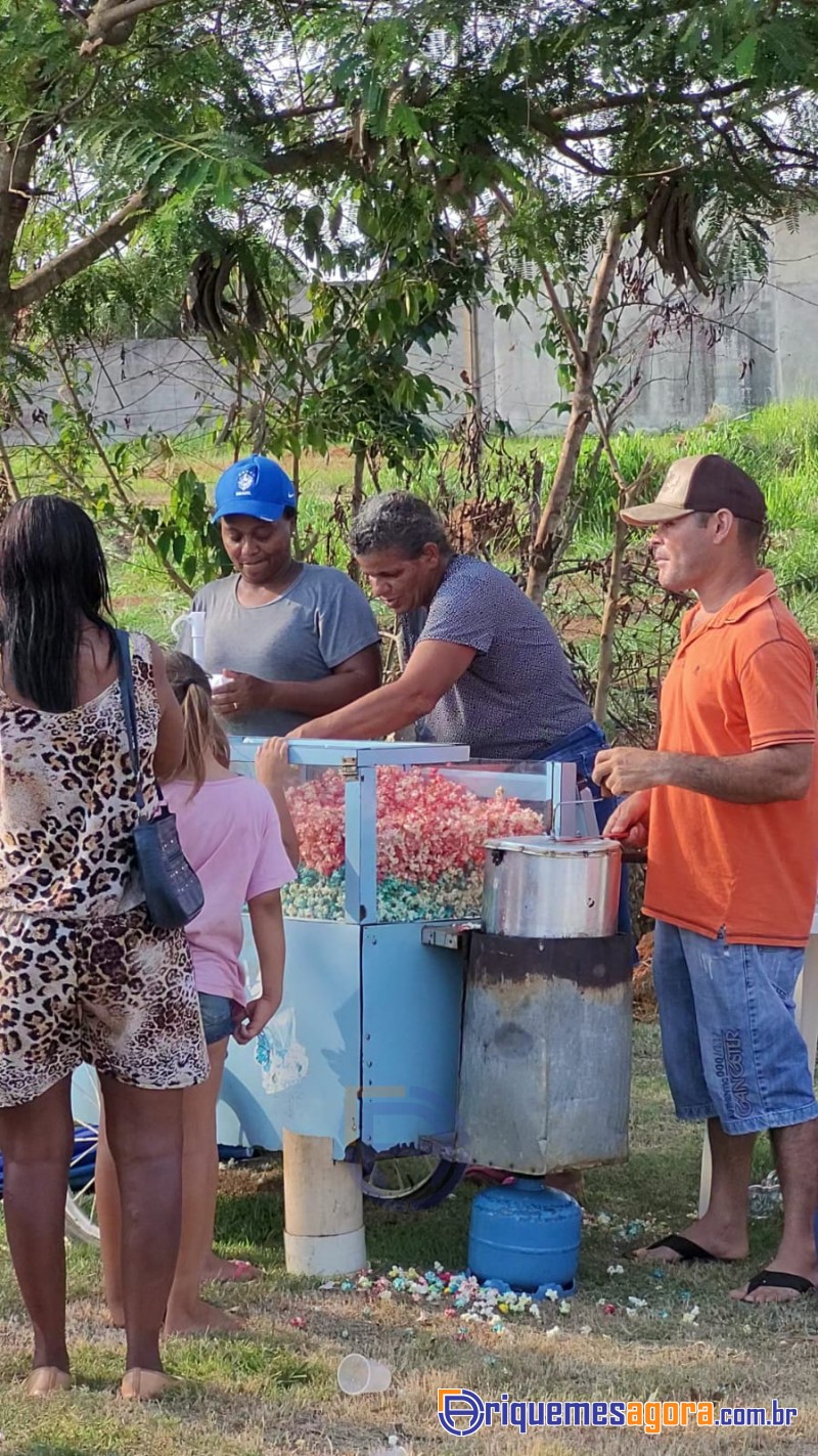 Prefeitura de Ariquemes realiza projeto "Lazer na Comunidade" na Praça do Bairro Zona Sul