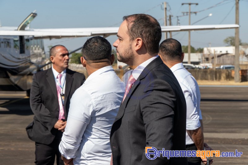 Cerimônia de lançamento do aeroporto de Ariquemes é marcada por emoção e grande participação
