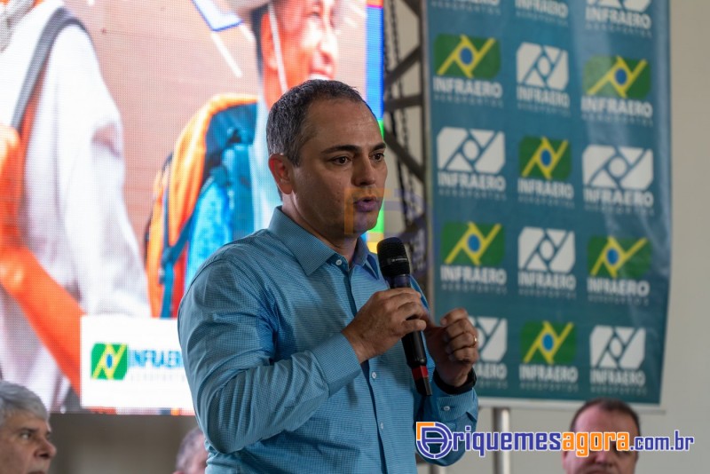 Cerimônia de lançamento do aeroporto de Ariquemes é marcada por emoção e grande participação