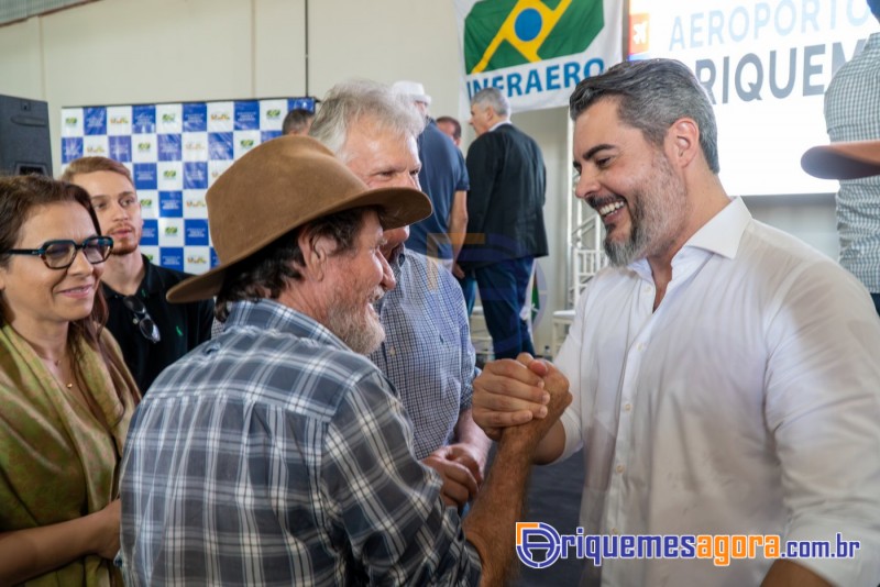 Cerimônia de lançamento do aeroporto de Ariquemes é marcada por emoção e grande participação